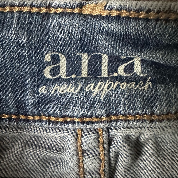 a.n.a Plus Size Wide Leg Button Up Jeans - Picture 8 of 11